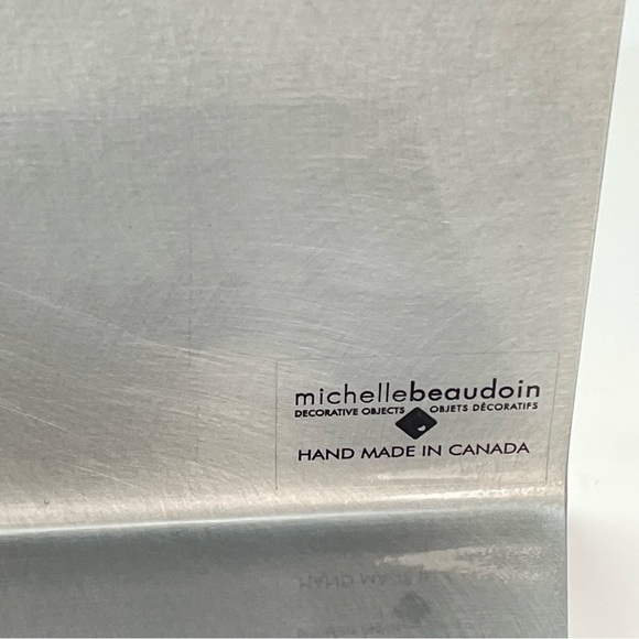 Tim Horton’s Pewter Magnets & Picture Note Board - Picture 14 of 16